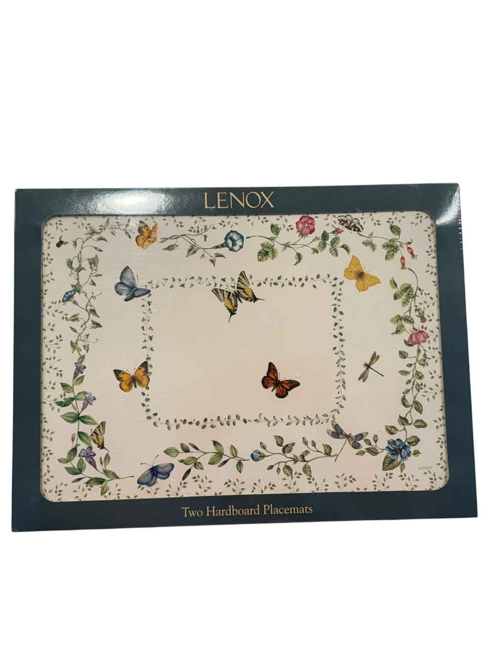 Lenox | Set of 2 Hardboard Placemats in Butterfly Print